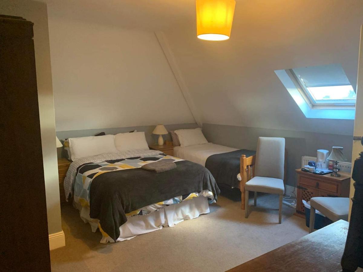 The Curragh Country House Accommodation Newbridge  Zewnętrze zdjęcie